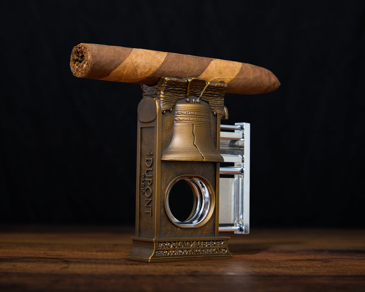 S.T. Dupont 250th Anniversary Haute Creation We The People Double Blade Cutter - Cigar Cutter and Cigar Stand