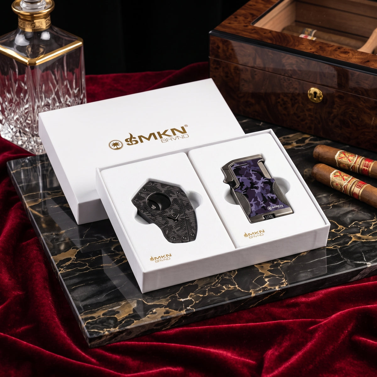 SMKN Ergo Cutter & DOS Lighter Gift Pack - Lifestyle Image