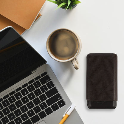 Davidoff Leaf Leather Soft Cigar Cases - Brown 3-Finger XL -  Flatlay