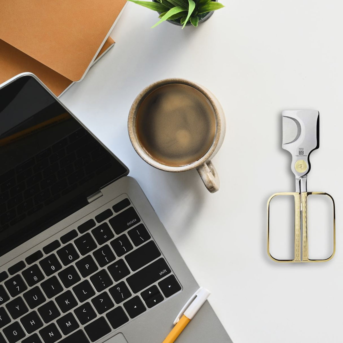Elie Bleu EBC3 Scissors Cigar Cutters - Gold - Flatlay
