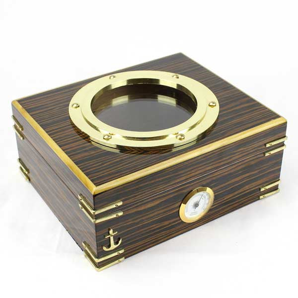 Humidor Supreme Gangway Desktop Humidor 50 Cigars - Exterior Side