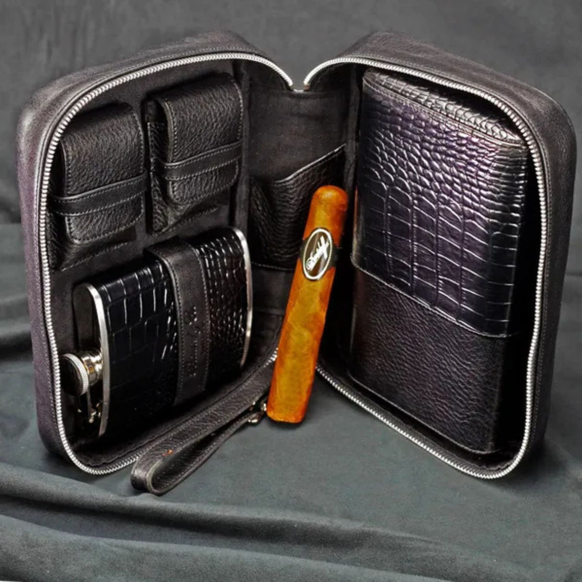 Brizard & Co Havana Traveler Crocodile Black Leather 5-Finger Soft Cigar Case - Case Opened 1