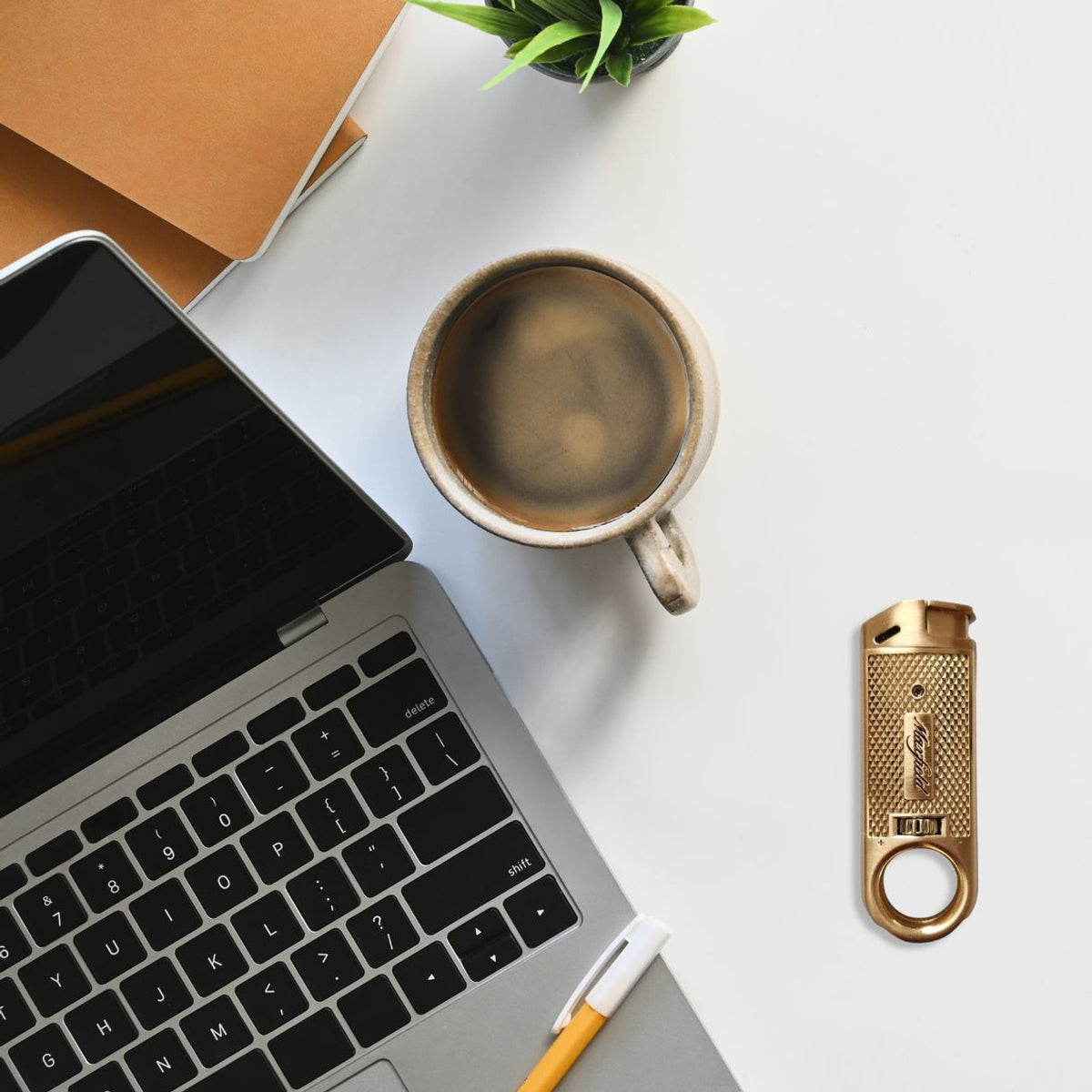 Maxfield Slim Diamond Soft Flame Cigar Lighters - Gold - Work Desk