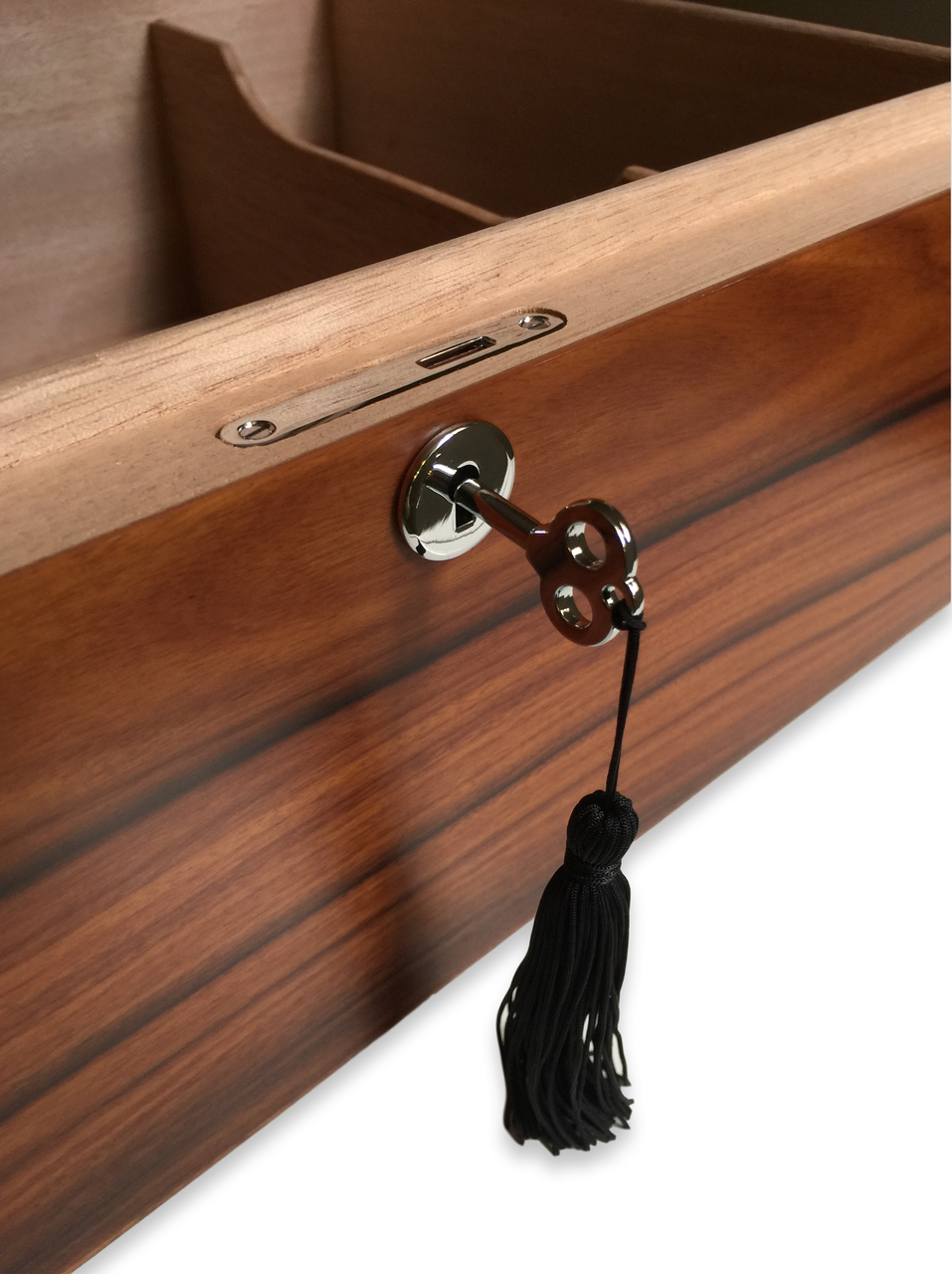 Diamond Crown Drake 90 Count Humidor - St. James Series (DC3720)