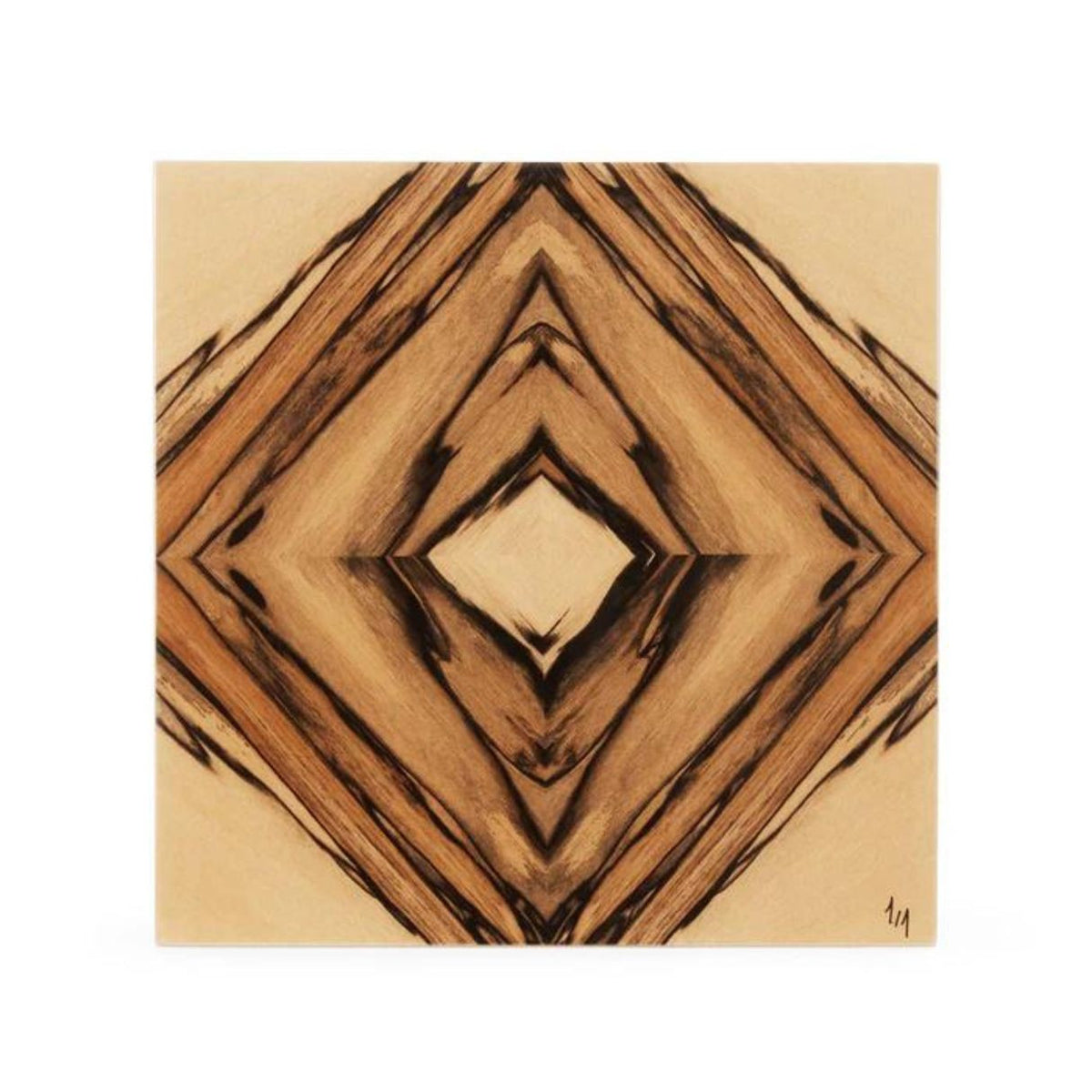 Elie Bleu Royal Ebony Cigar Desktop Humidor - Royal Ebony - Top Details