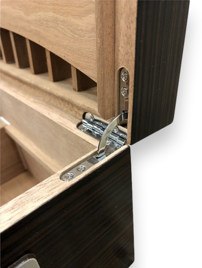Prestige Rockefeller 130-Cigar Desktop Humidor  - Hinges