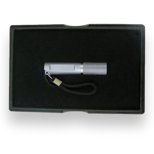 Prestige Twist Punch Cigar Cutter - Silver - Gift Box