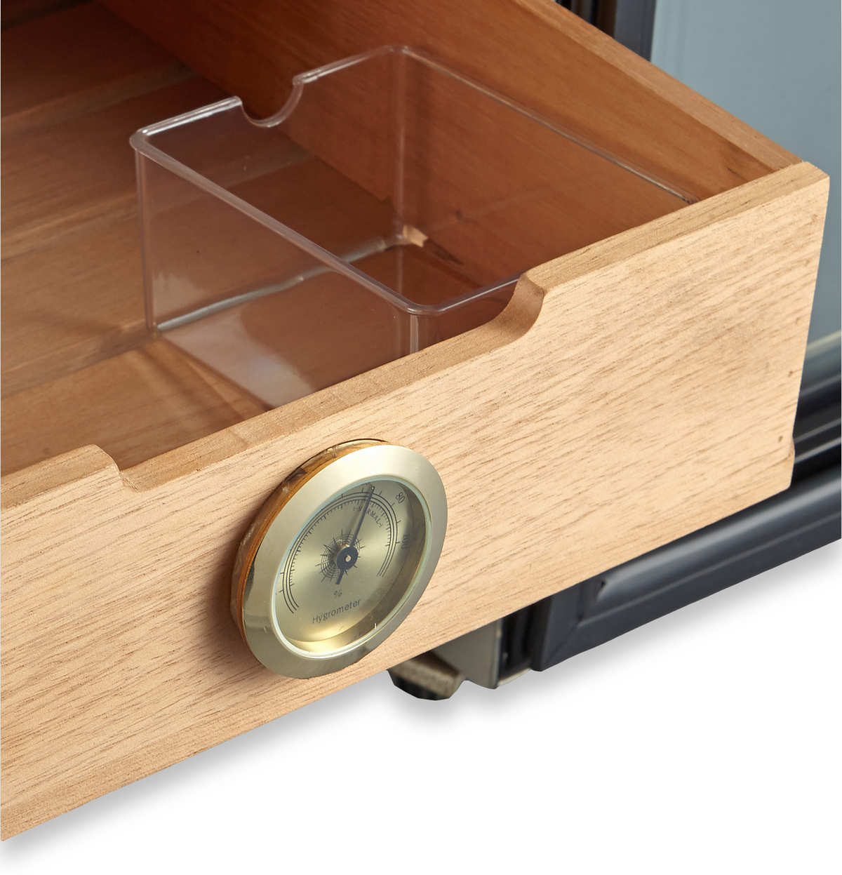 Whynter CHC-120S Stainless Steel 250-Cigar Cooler Humidor 1.2 cu. ft.  - Interior Spanish Cedar