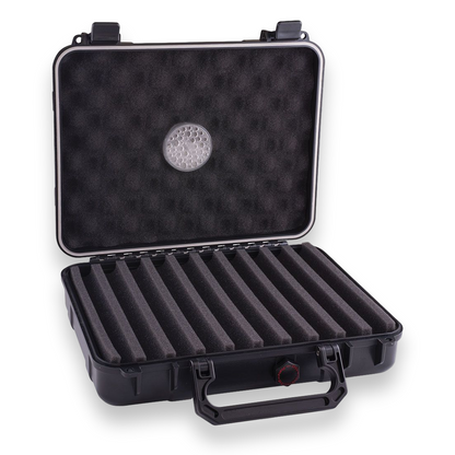 Xikar 20-Cigar Travel Humidor - Black - Interior