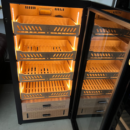Yohtron YC-248G Premium Series Gold 1200-Cigar Electric Humidor - Open Door